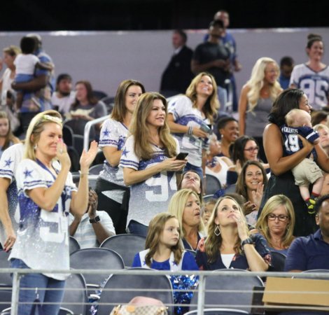 PDC190823005_Meet_the_Team