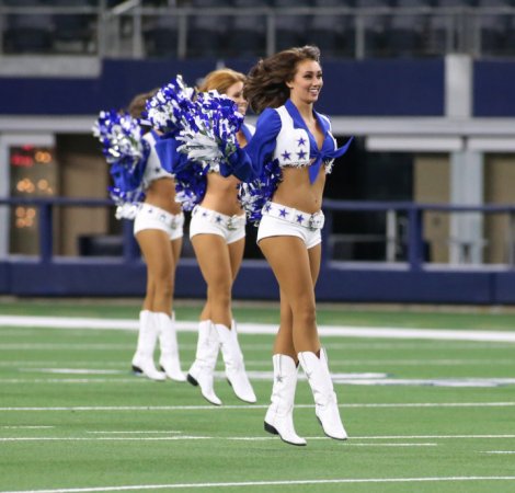 PDC190823007_Meet_the_Team