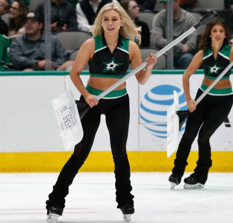 DSIG-Stars-vs-Coyotes-7