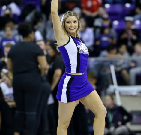 TCU-Cheer-TCU-vs-Texas-WBB-1