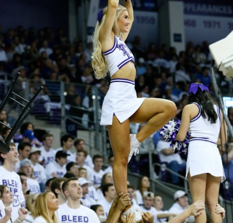 TCU-Cheer-TCU-vs-Kansas-MBB-4