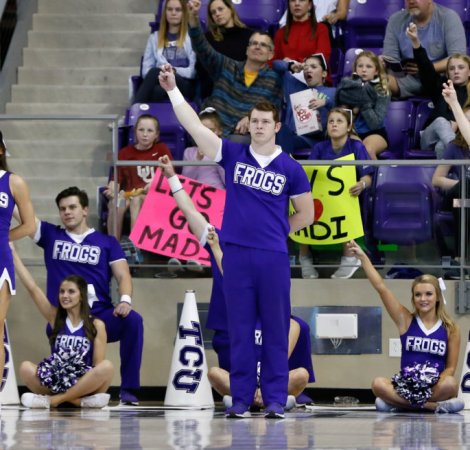 TCU-Cheer-TCU-vs-OK-WBB-7