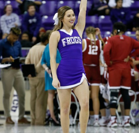 TCU-Cheer-TCU-vs-OK-WBB-9
