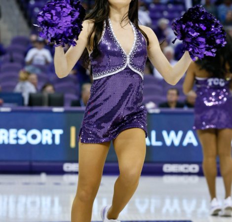 TCU-Showgirls-TCU-vs-OK-WBB-6